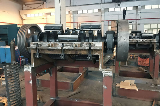450mm रोटेटिंग 22kw ड्राई वेट बॉटल क्रशिंग मशीन