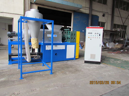 132kw LDPE फिल्म प्लास्टिक ड्रायर मशीन को निचोड़ती है