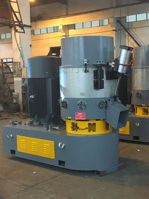 950rpm 450L पीई फिल्म प्लास्टिक एग्लोमोमिटर मशीन