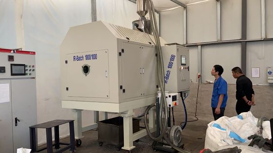 पीईटी छर्रों फ्लेक्स रंग मास्टर बैच Dehumidifying ड्रायर