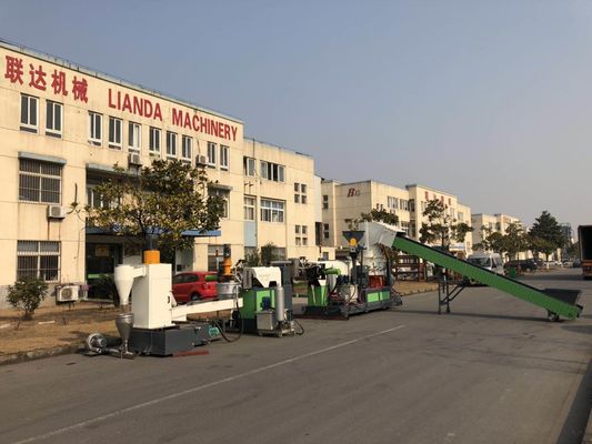 डबल चरणों पानी की अंगूठी प्लास्टिक दानेदार रेखा
